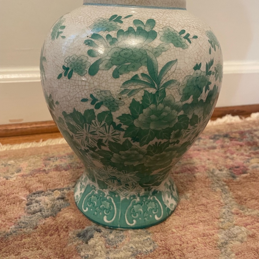 Antique Green Floral Vase * no lid *